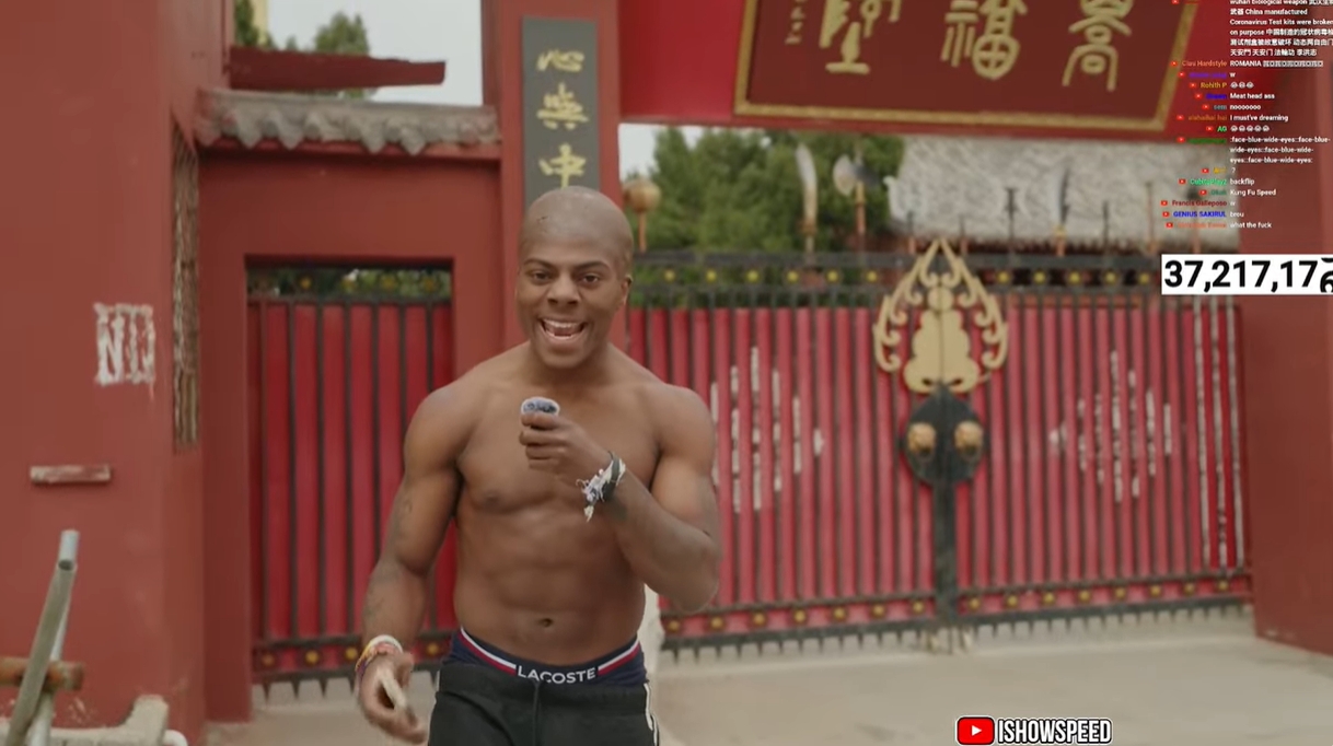光頭造型！Speed中國行來到鄭州少林寺，上香拜佛學(xué)功夫
