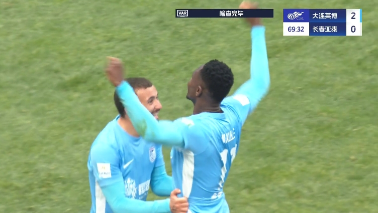 馬萊萊大連處子球！呂焯毅助攻馬萊萊破門，大連英博2-0亞泰